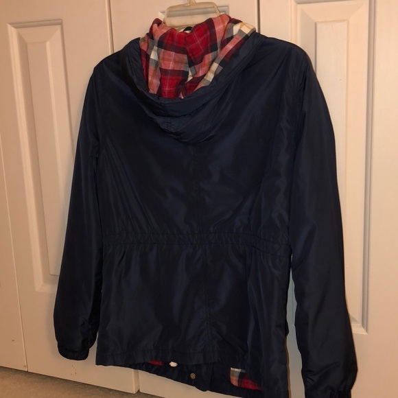 Jack Wills jacket- ADJUSTABLE WAIST! - Picture 4 of 5